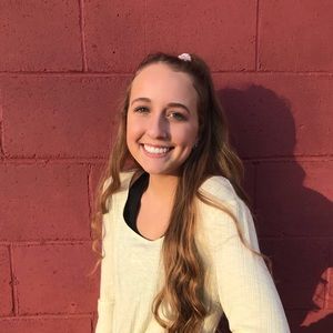 Meet your Posher, Lizzy